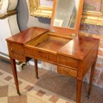 800 5646 DRESSING TABLE